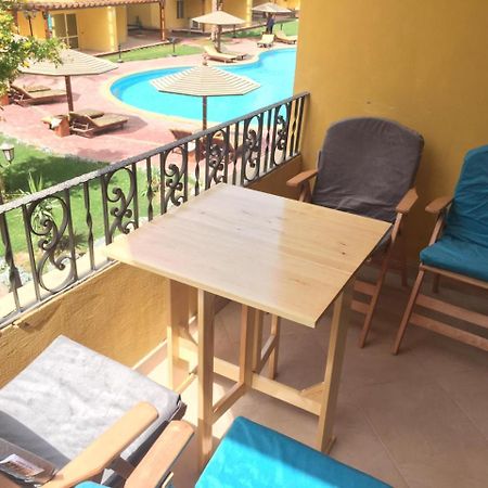 Pool View Apartment At British Resort - Unit 02 Hurghada Exterior foto