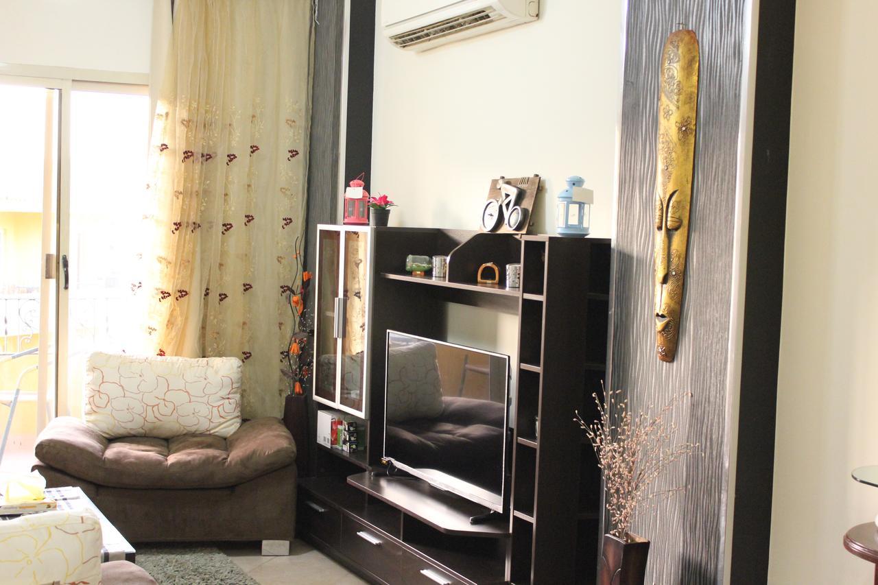 Pool View Apartment At British Resort - Unit 02 Hurghada Exterior foto