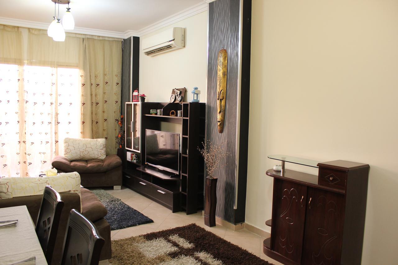 Pool View Apartment At British Resort - Unit 02 Hurghada Exterior foto