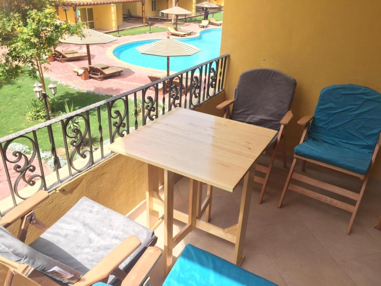 Pool View Apartment At British Resort - Unit 02 Hurghada Exterior foto